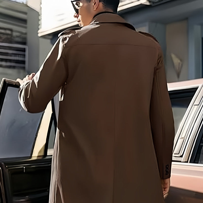 🧥Classic Lapel, Double-Breasted Elegance👔 Men's Double-Breasted Lapel Coat – Solid Color Cut & Refined Buttons ✨