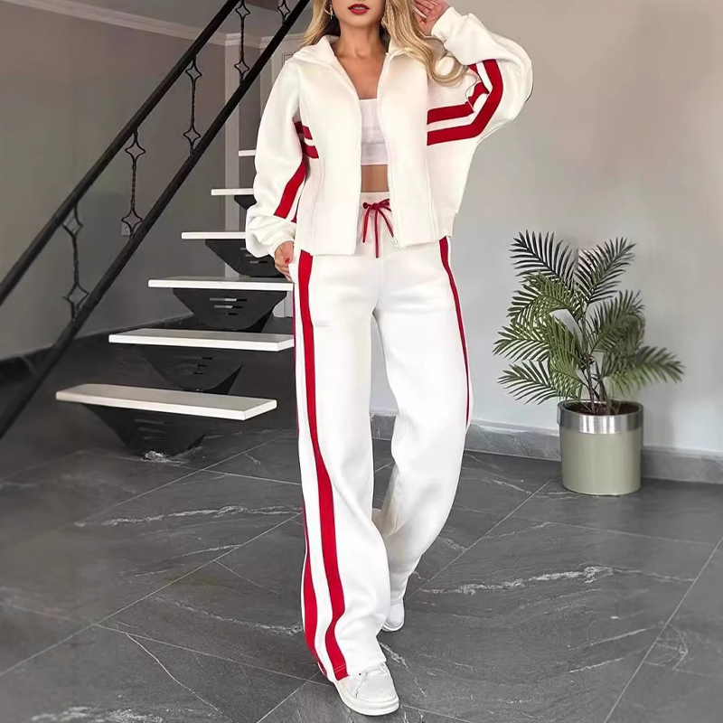🏃‍♀️Light Sporty Comfort, Everyday Ease – Women's Stripe Sporty 2-Piece Set ✨