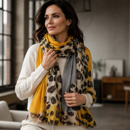 🍂Fall & Winter Warmth, Travel-Ready – Women's Leopard Shawl Scarf ✨